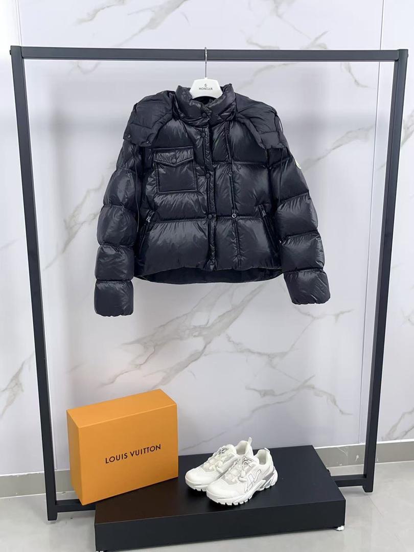 Short Puffer Jacket