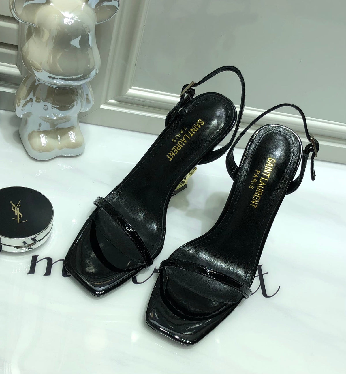 Iconic Heels Gold