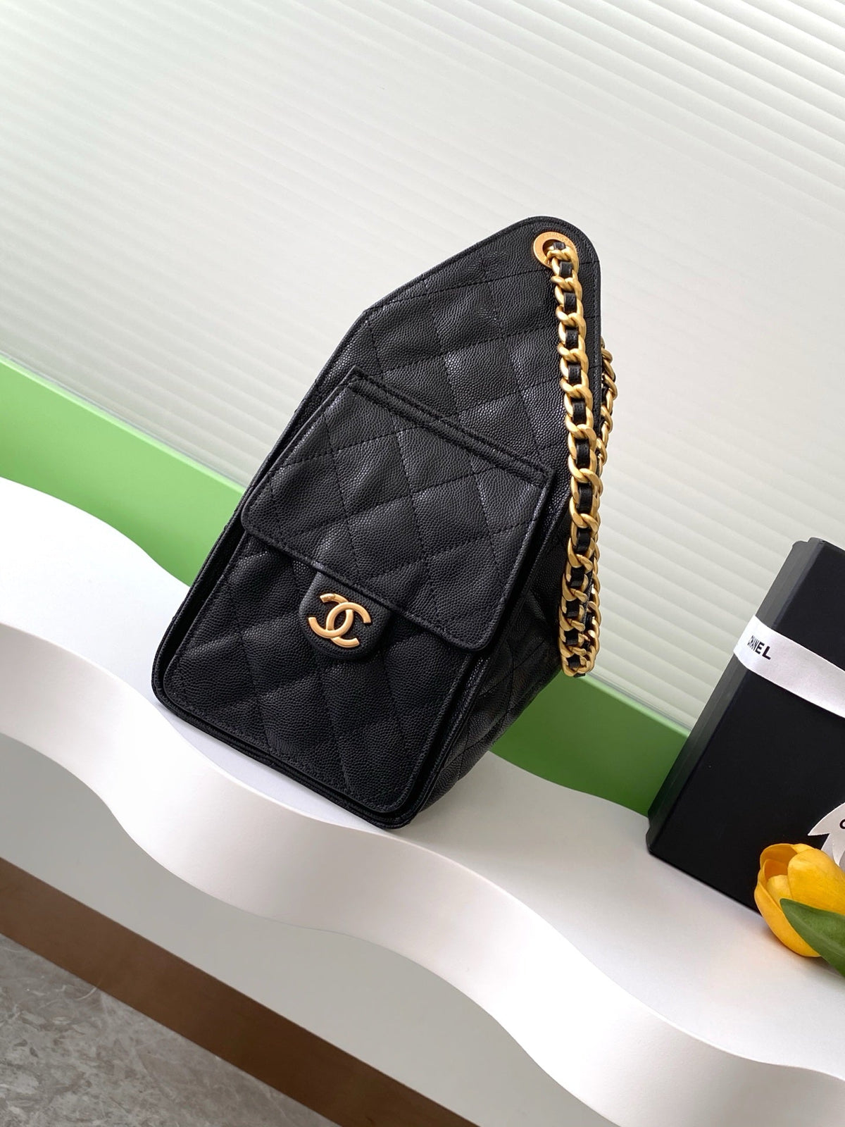 25 Shoulder Bag – 30cm